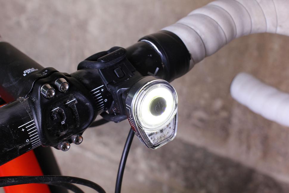 Review Moon Ring Front Light road.cc